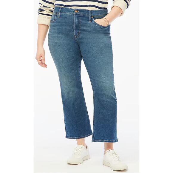 J. Crew Mid Rise Flare Cropped Retro Stretch Plus Size Comfortable Jeans Size 34 - Picture 1 of 6